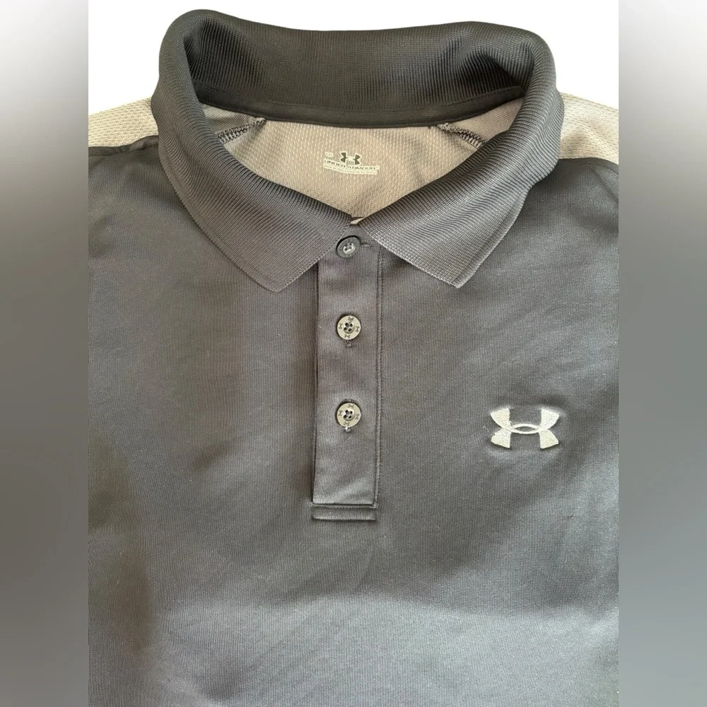 Under Armour- Golf‎ polo- Large- excellent condition!!